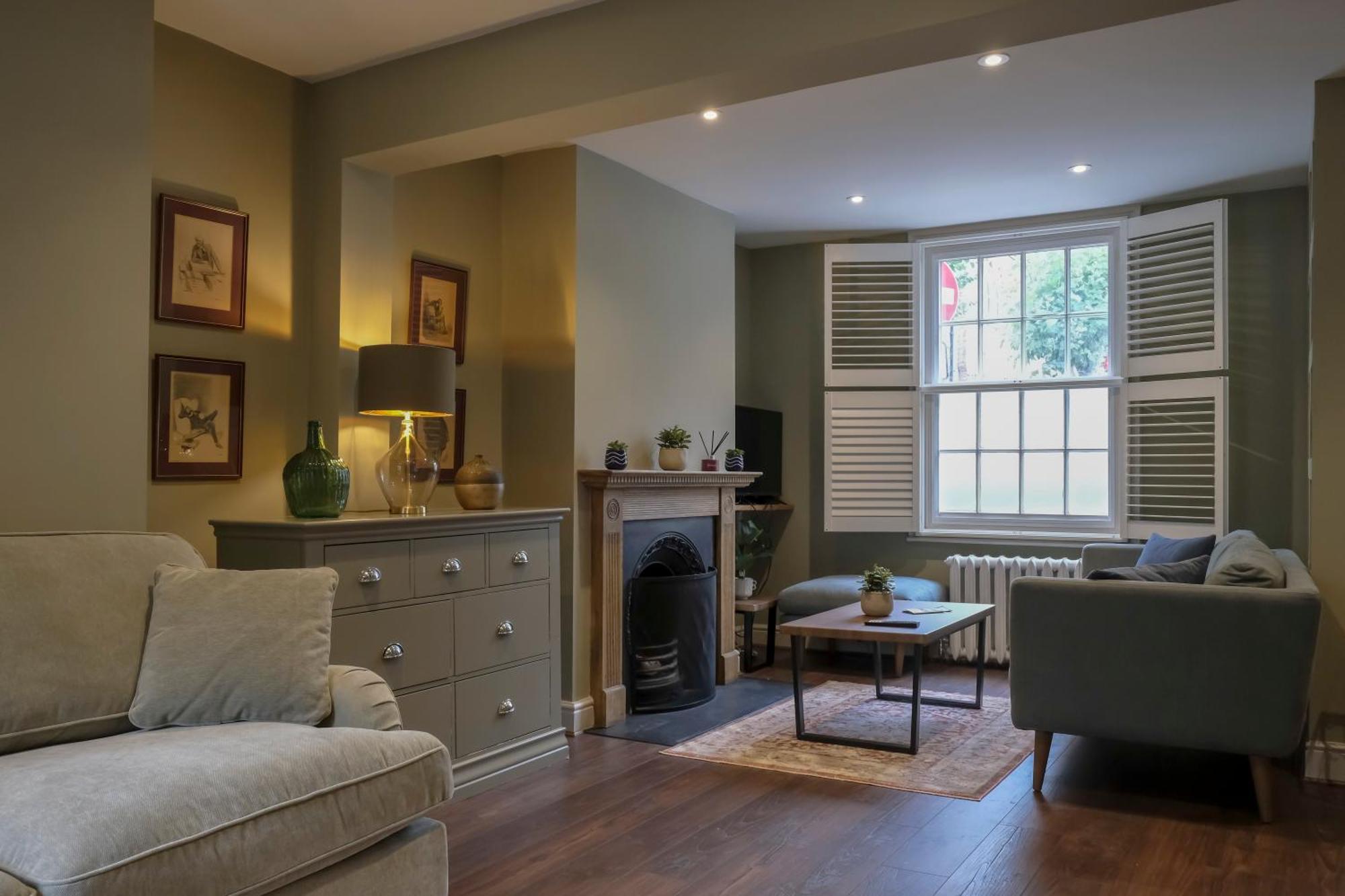 Classic House Villa London
