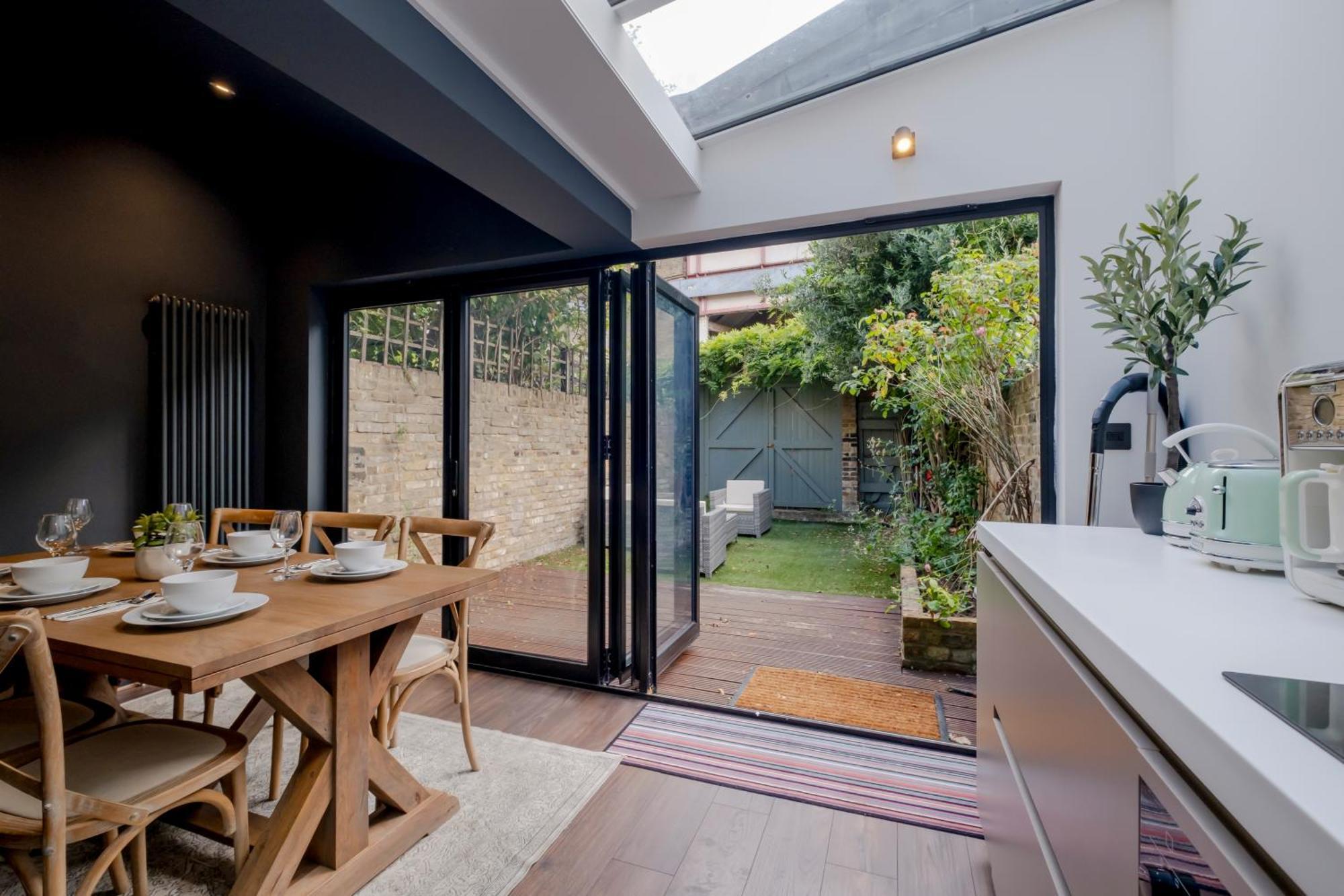Classic House Villa *
