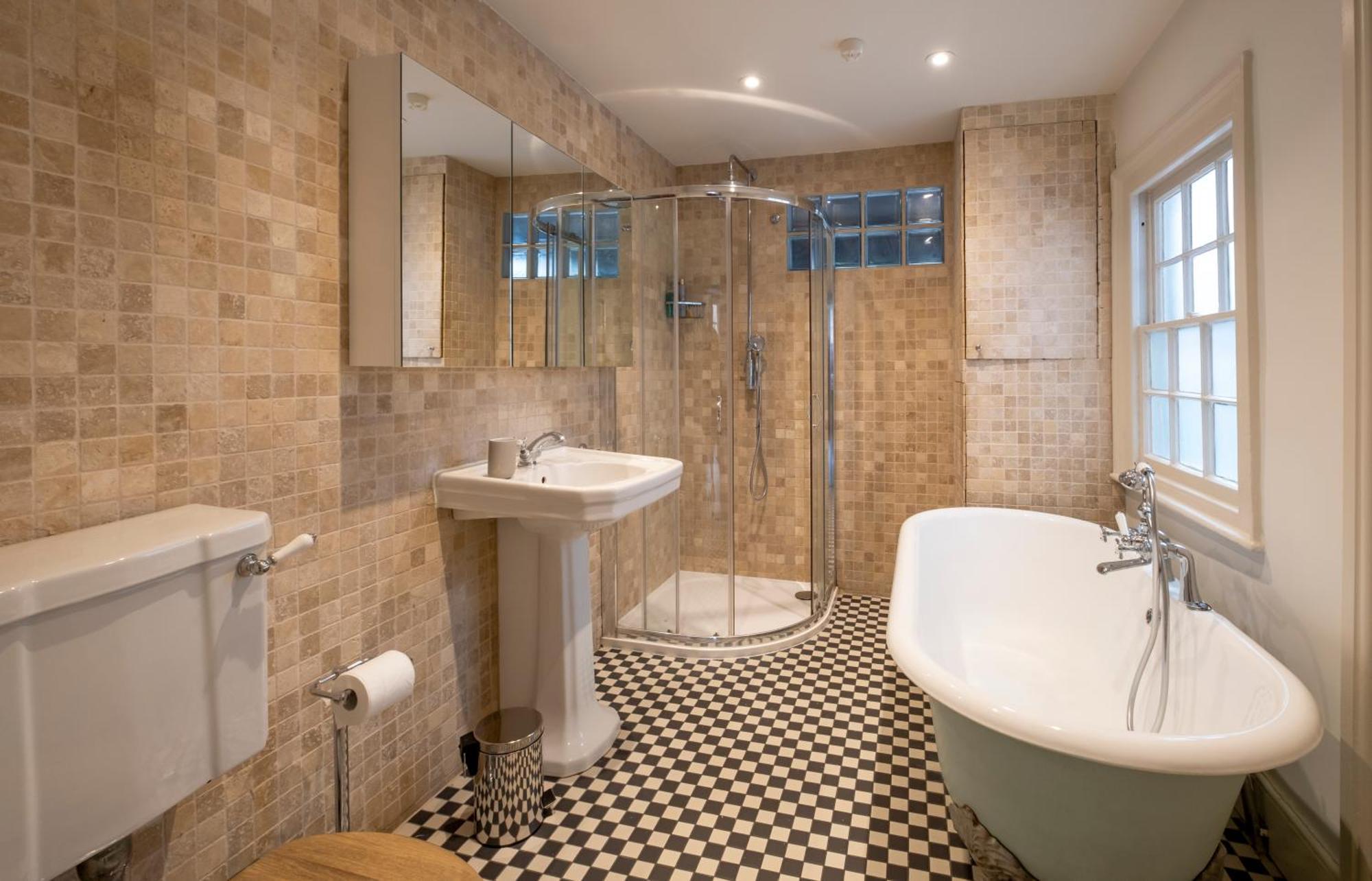 Classic House London